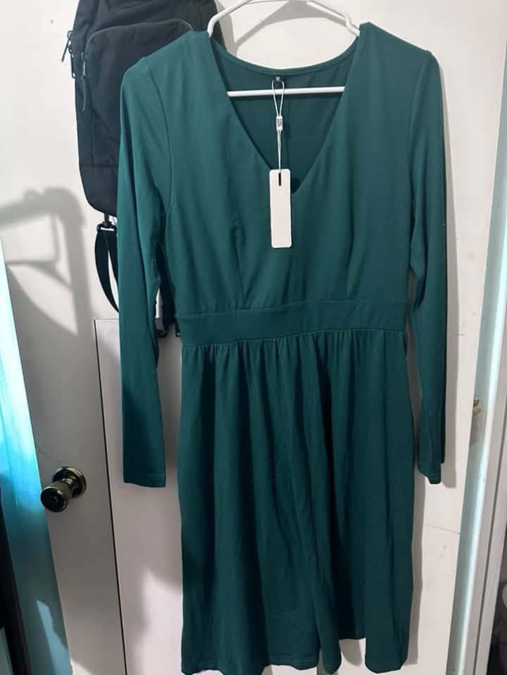 Long-Sleeve V-Neck Green Women's Dress